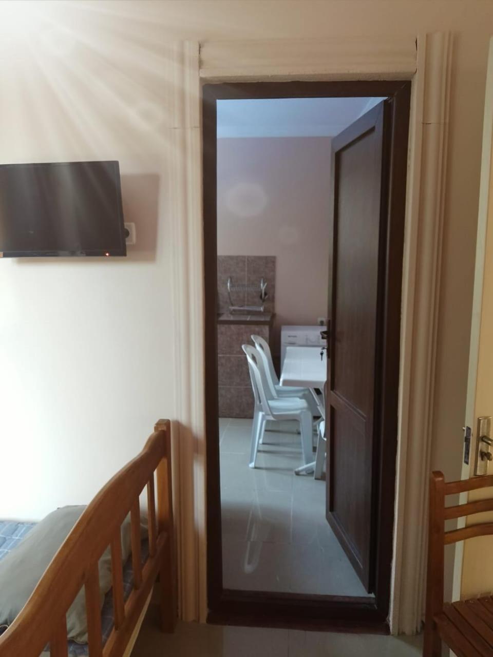 Hotel Lotus Ureki Dış mekan fotoğraf